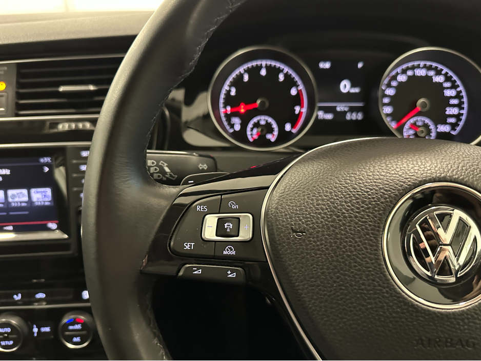 2014 Volkswagen Golf (142) HIGHLINE 1.4TSI DSG LOW KMS VW/AUDI SPECIAISTS WWW.DENISDARCYCARS.IE €12,950