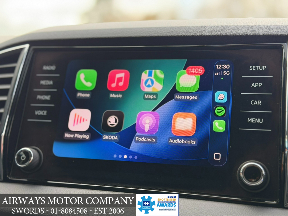 2019 Skoda Karoq - image 4