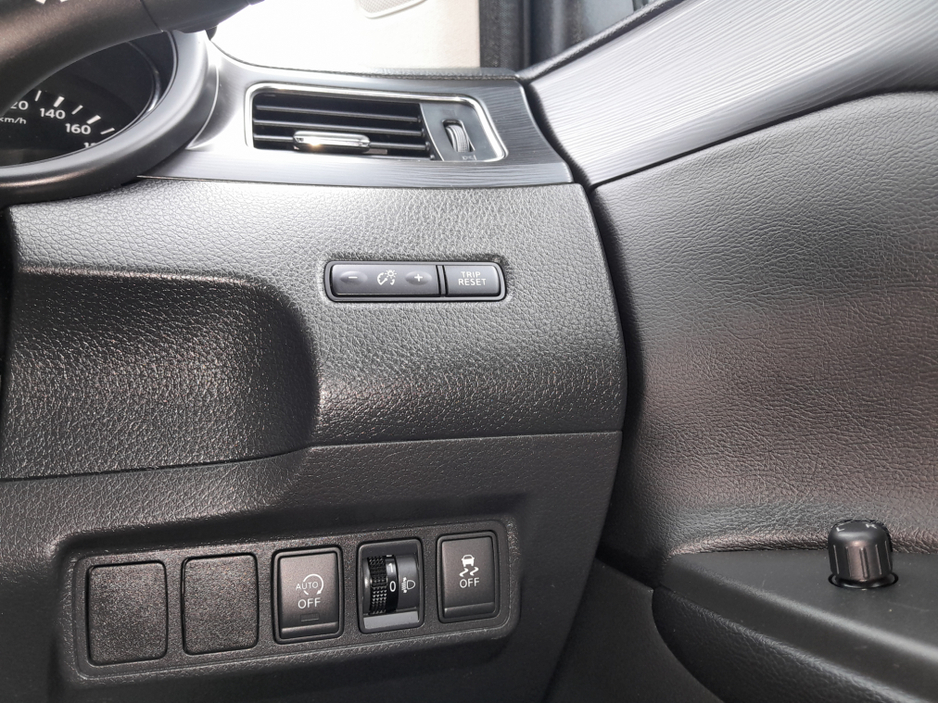 2015 Nissan Pulsar 1.5 SV 4DR €8,950