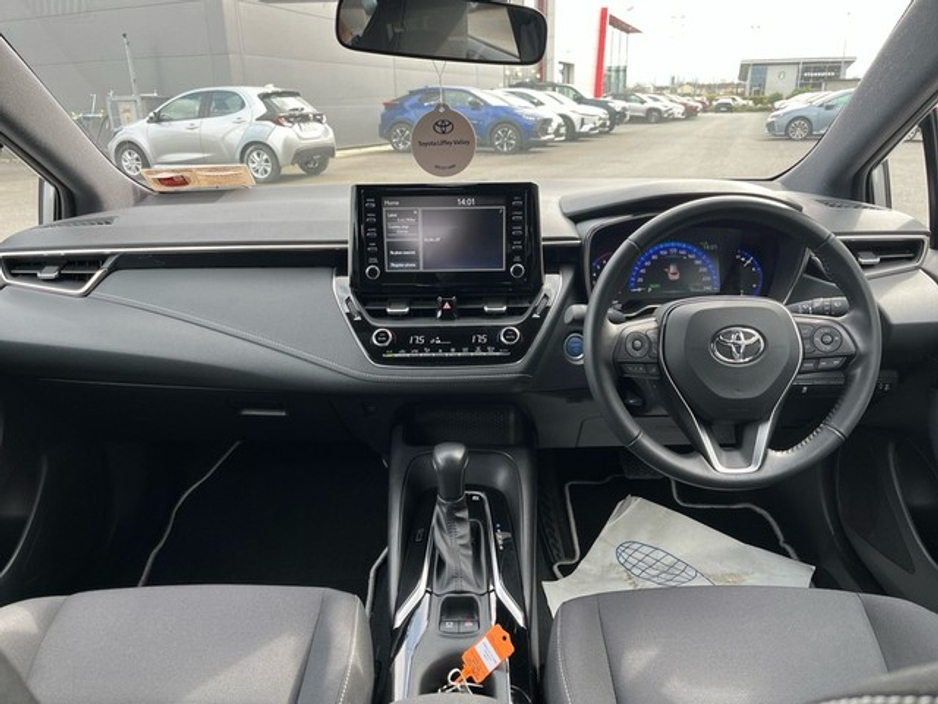 2023 Toyota Corolla - image 8