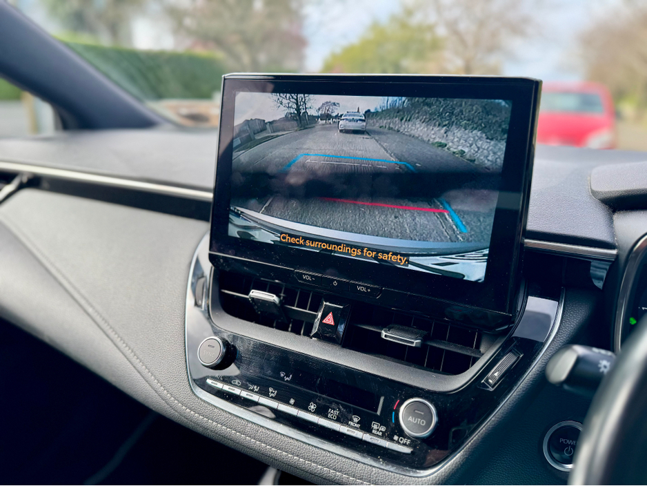 2023 Toyota Corolla - image 21