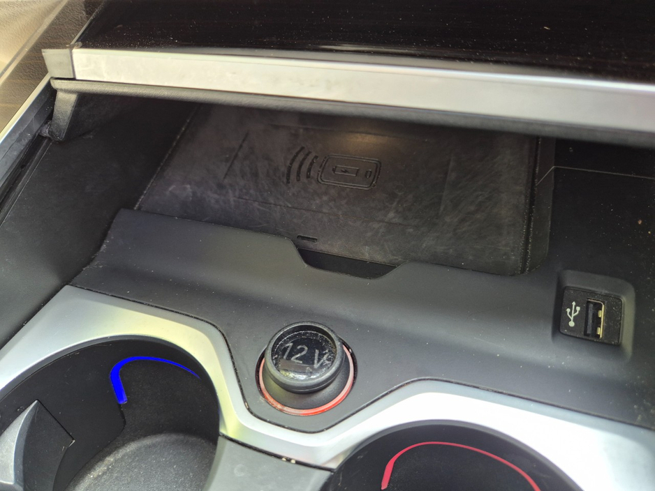 2021 BMW X5 - image 26