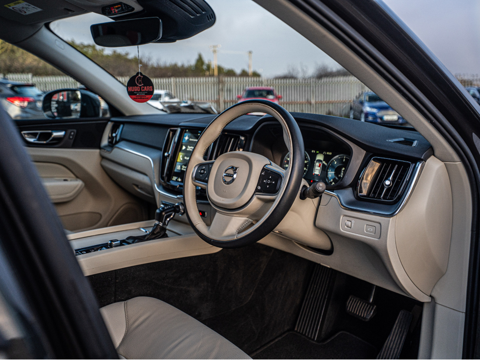 2017 Volvo XC60 172 Volvo XC60 4WD Auto/High spec/1yr warranty €26,888