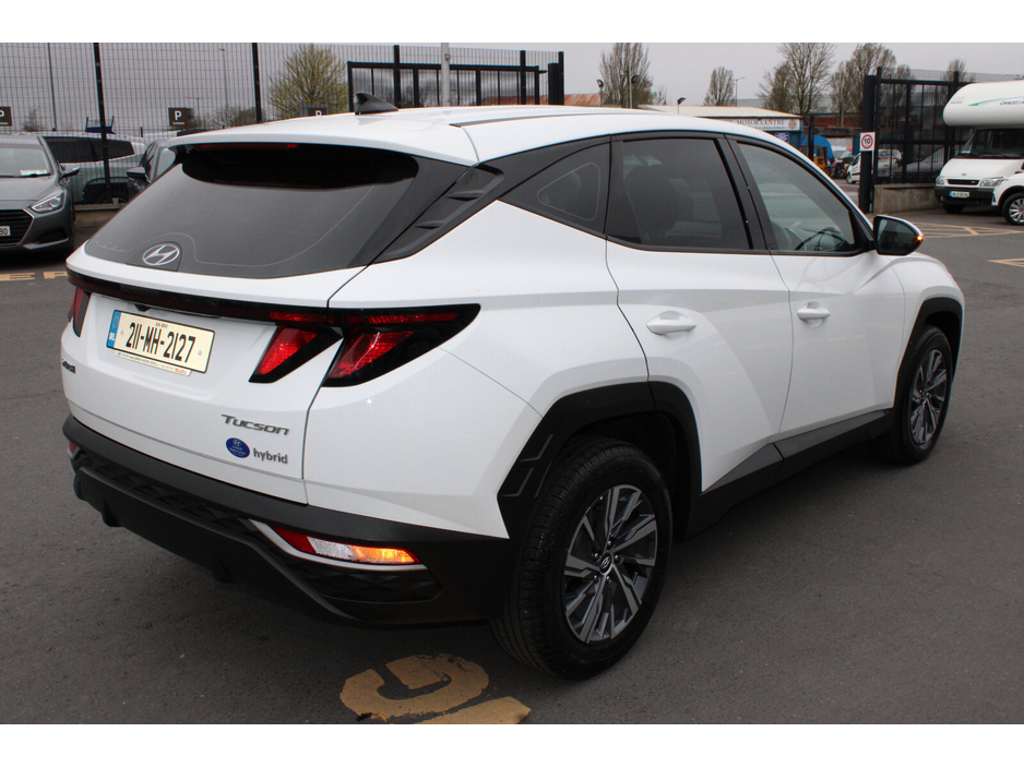 2021 Hyundai Tucson - image 5