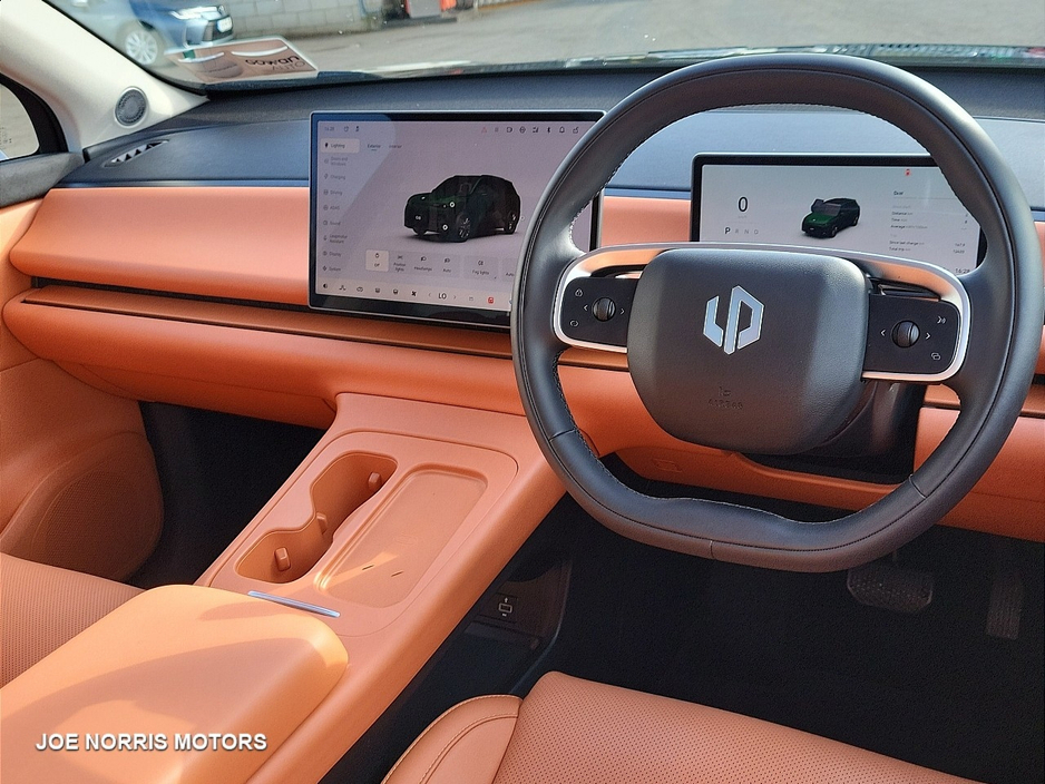 2025 Leapmotor C10 - image 6