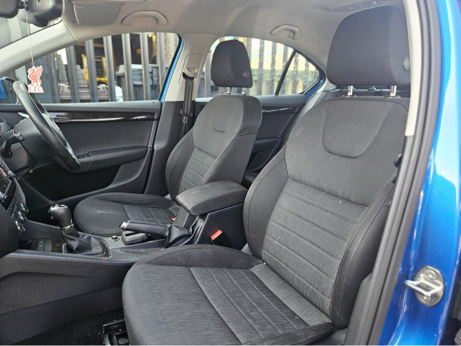 2016 Skoda Octavia - image 7