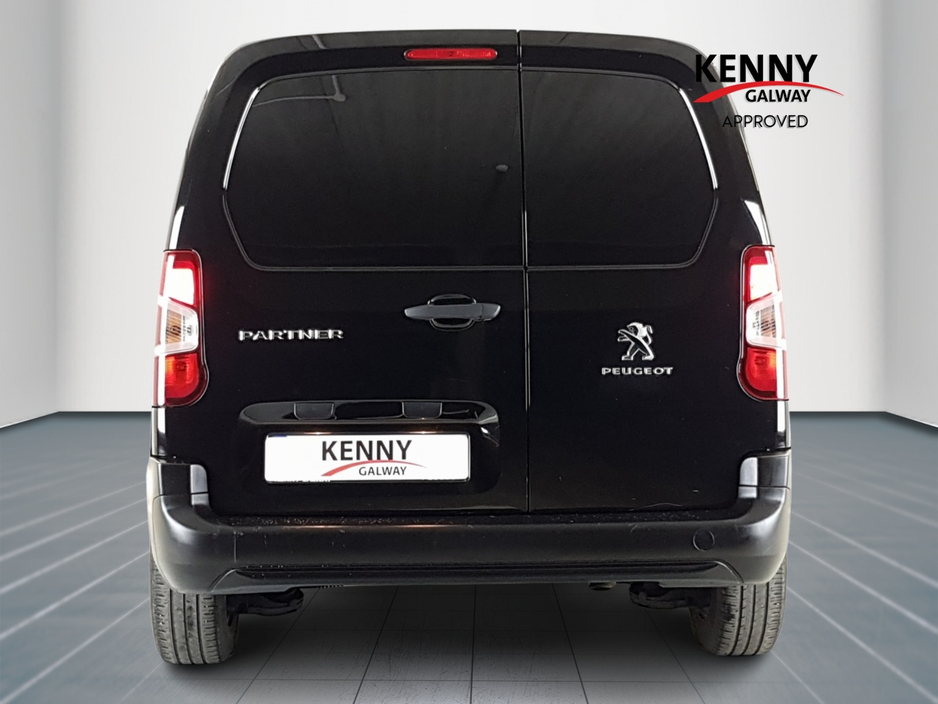 2024 Peugeot Partner - image 6