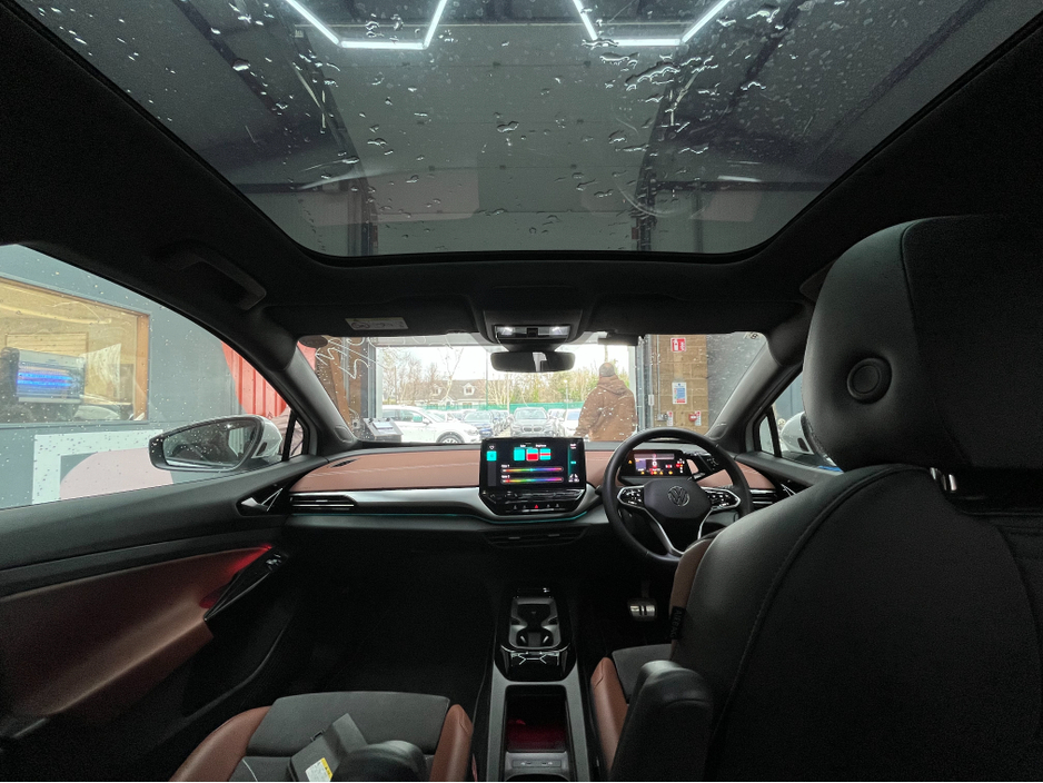 2023 Volkswagen ID.4 - image 15