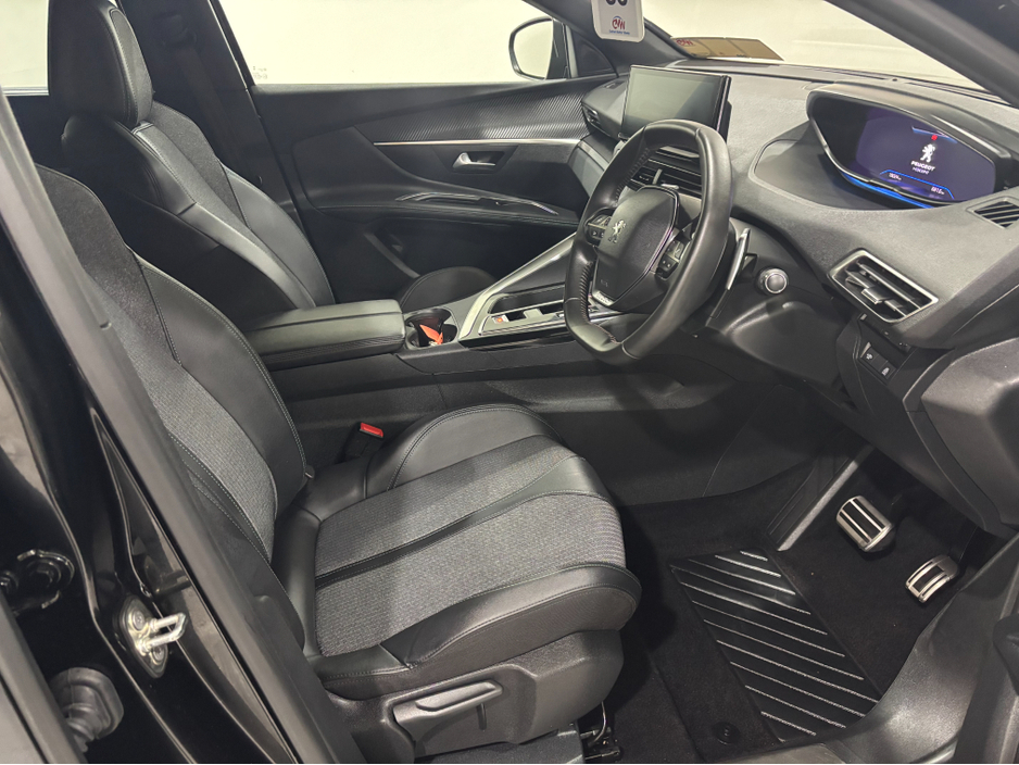 2024 Peugeot 5008 ALLURE BLUEHDI 130BHP AUTO**SAME DAY FINANCE ARRANGED**FREE NATIONWIDE DELIVERY** €44,995