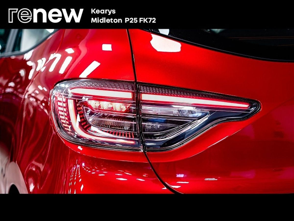 2025 Renault Clio - image 15