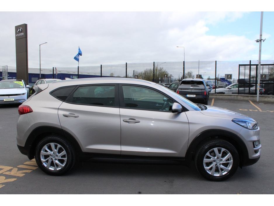 2019 Hyundai Tucson - image 6