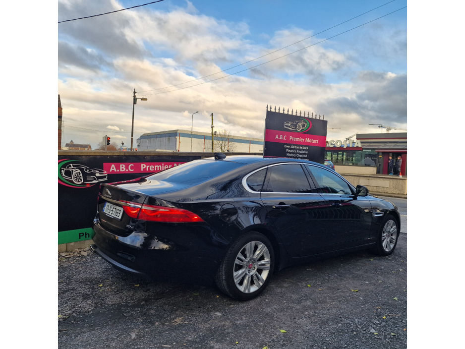 2017 Jaguar XF - image 2