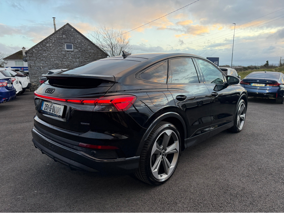 2025 Audi Q4 e-tron 82kwh long Range - S Line Black Ed - Quattro €47,940
