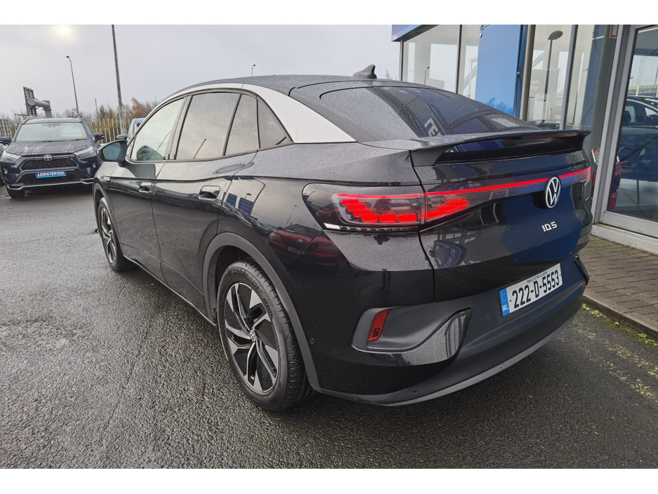 2022 Volkswagen ID.5 - image 6