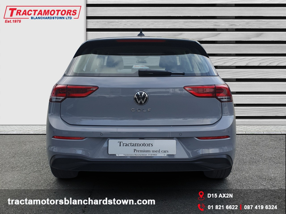 2024 Volkswagen Golf - image 13