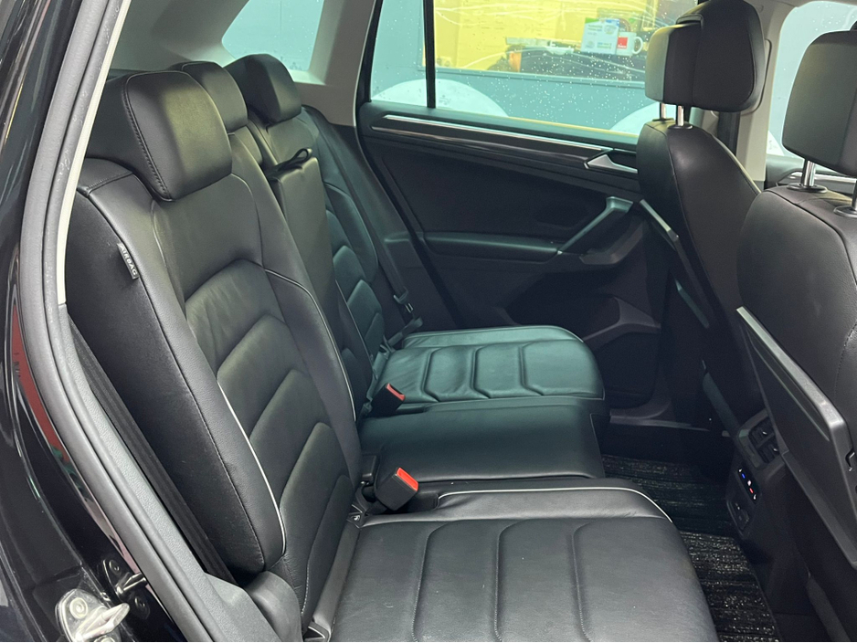 2018 Volkswagen Tiguan €24950! 2018 VW TIGUAN 2.0 TDI AUTOMATIC 4 MOTION HEATED LEATHER SEATS FRONT & REAR - CRUISE CONTROL - CARPLAY/ANDROID AUTO - REVERSE CAMERA - MEMORY SEATS - HEADS UP DISPLAY - €24,950