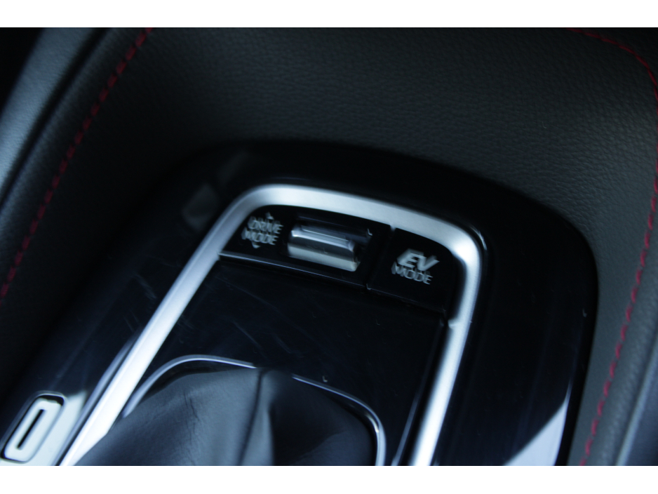 2020 Toyota Corolla - image 17