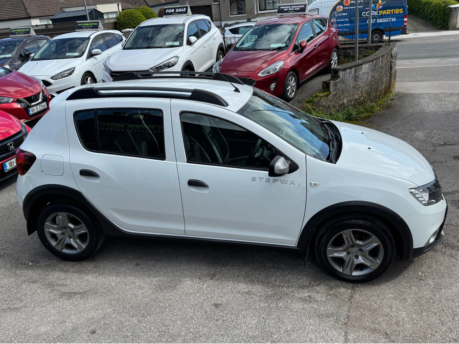 2018 Dacia Sandero - image 7