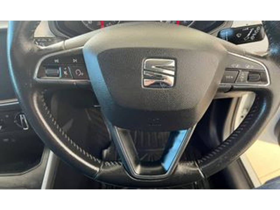 2020 SEAT Arona - image 9