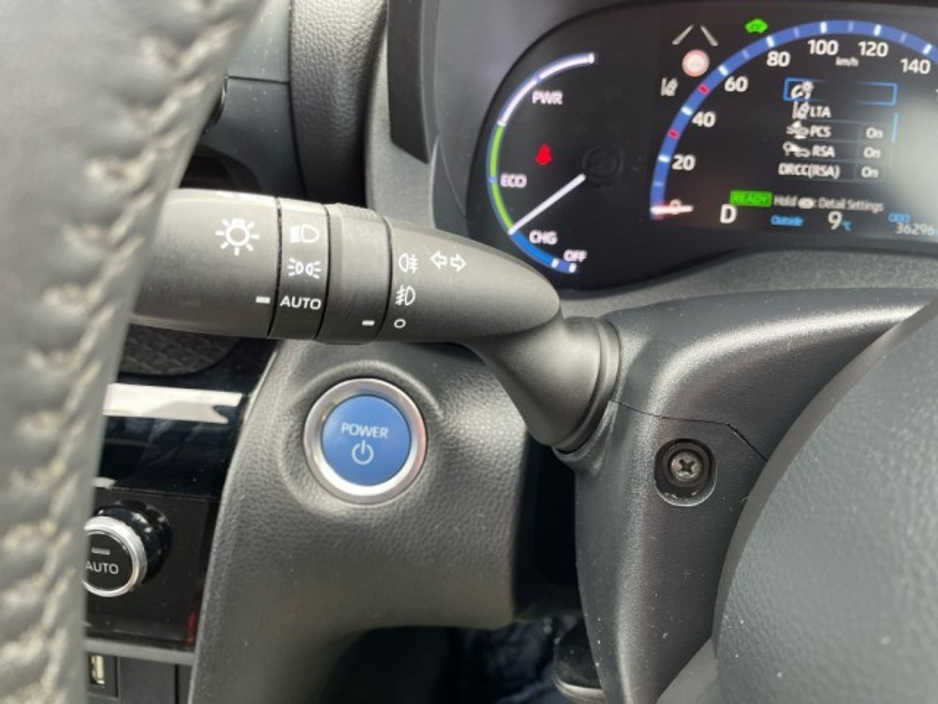 2024 Toyota Yaris Cross - image 12