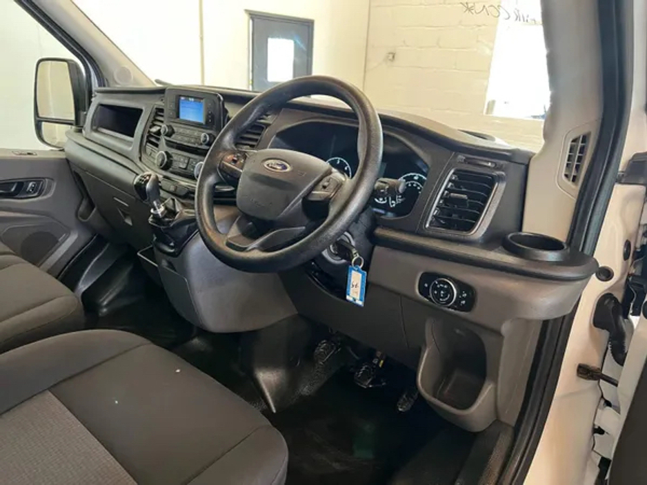 2020 Ford Transit 2020 Ford Transit Twin Wheel Luton LOW MILES
