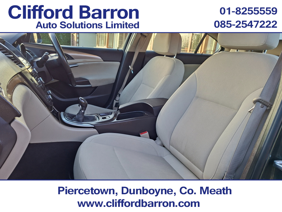 2010 Opel Insignia - image 14