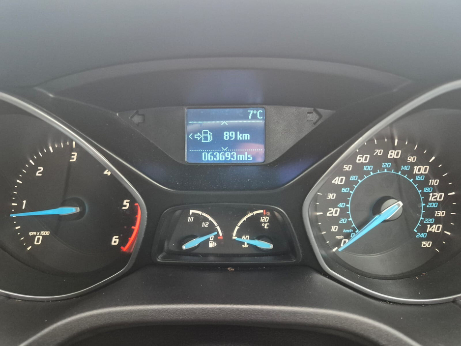 2011 Ford Focus 1.6 TDCI 95 PS Zetec €3,999