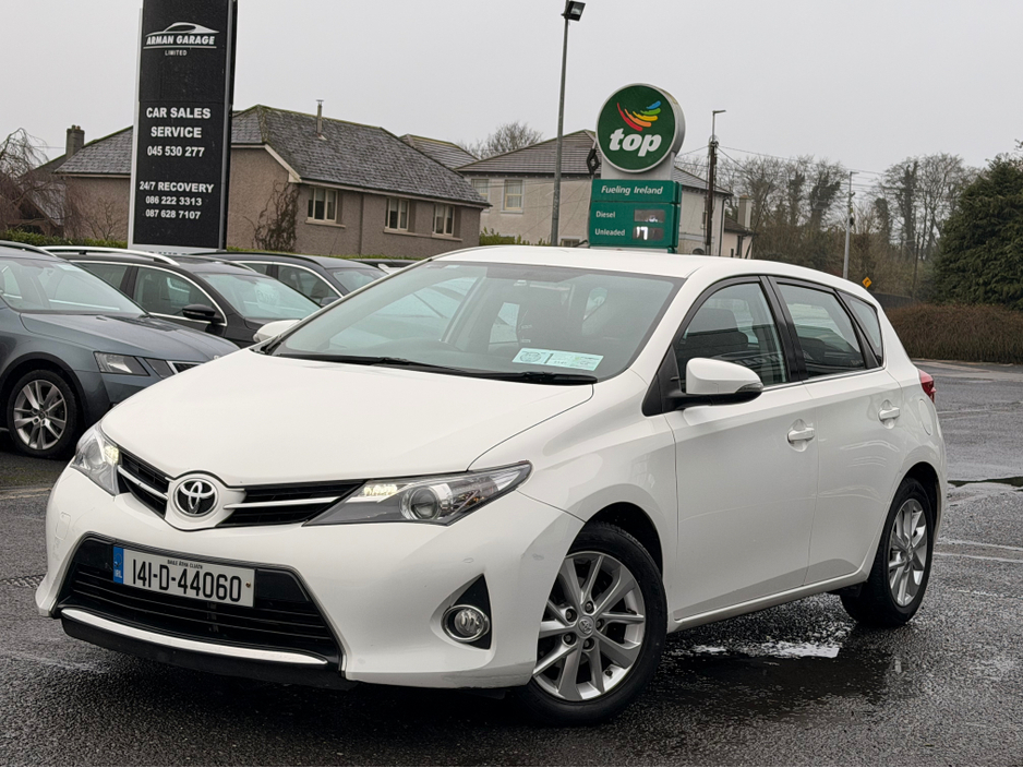 2014 Toyota Auris 1.4 D-4D ICON S/S 5DR €5,950