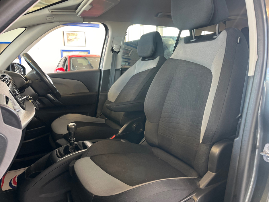 2016 Citroen Grand C4 Picasso 1.6 BLUE HDI 1 120 VTR + 5DR TOUCH 120BHP €10,950