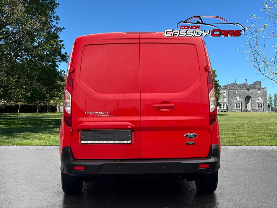 2022 Ford Transit Connect - image 11
