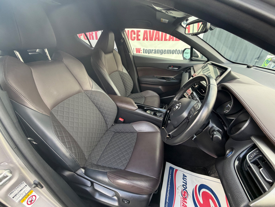 2018 Toyota C-HR 1.8 HYBRID LUNA €18,900