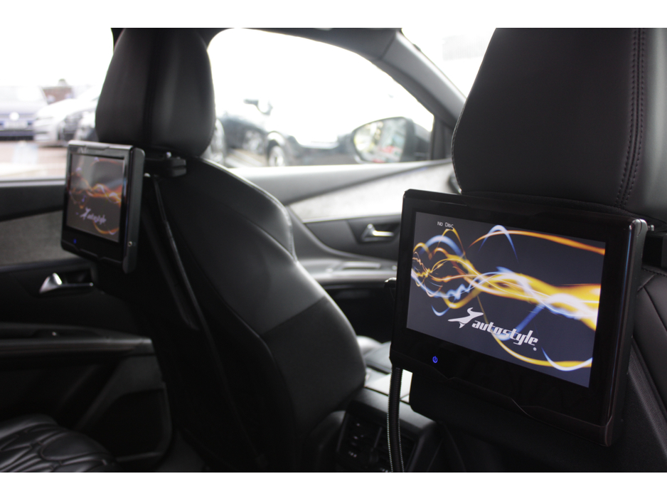 2018 Peugeot 5008 - image 21