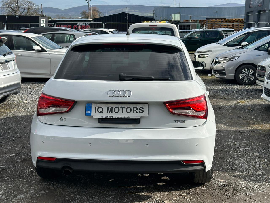 2016 Audi A1 - image 5