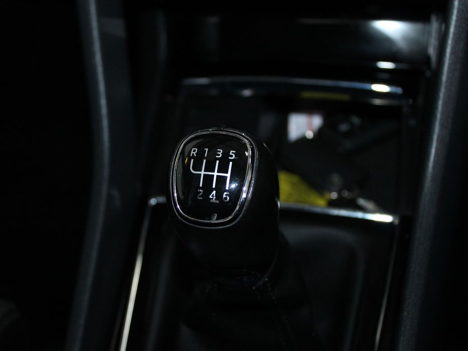 2019 Skoda Karoq STY 1.6tdi 115HP 4DR €19,999