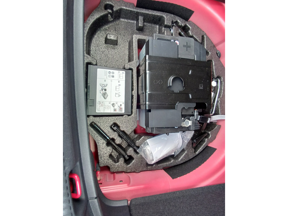 2016 Audi A1 - image 10