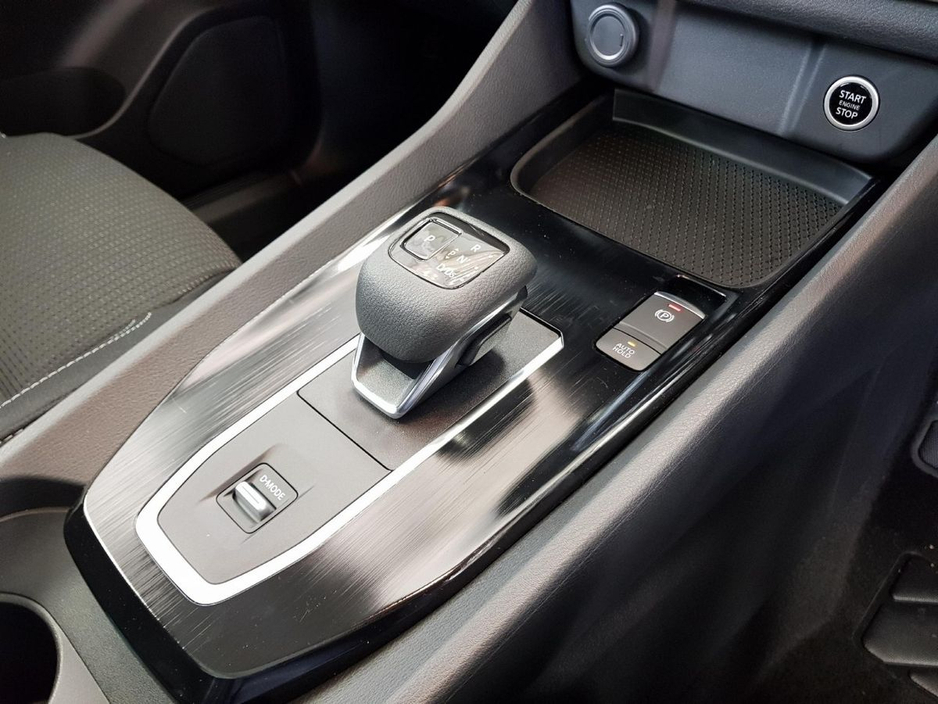 2022 Nissan Qashqai - image 7