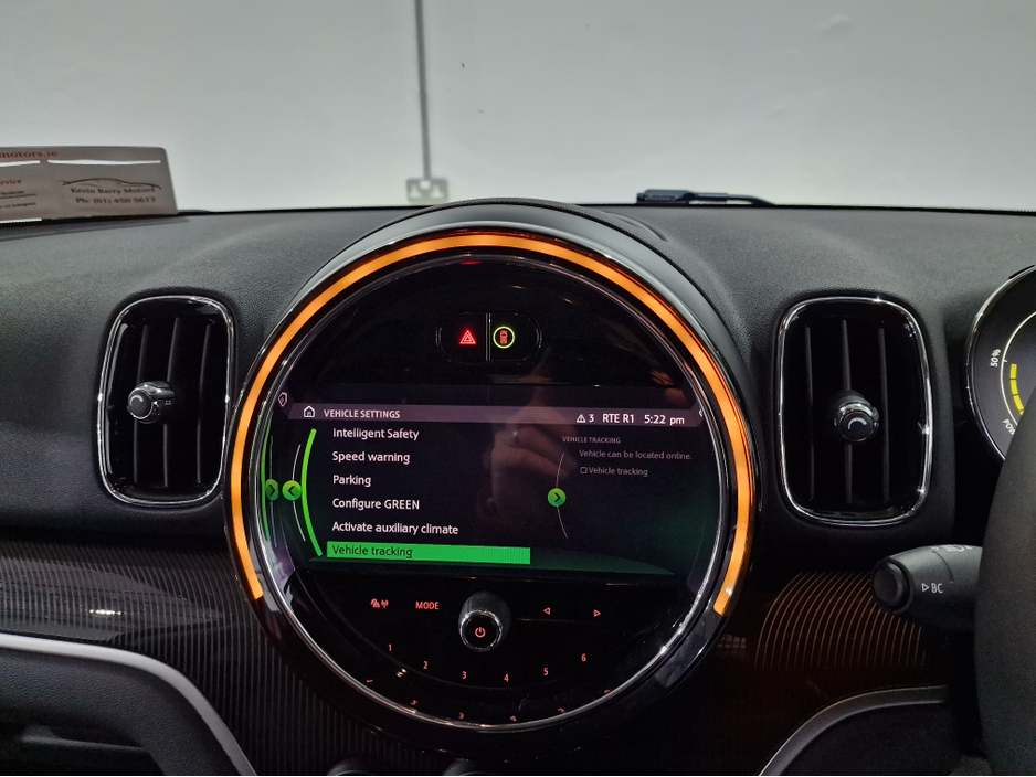 2021 MINI Countryman SE ALL4 EXCLUSIVE (PLUG IN HYBRID) AUTOMATIC **ONE OWNER / HUGE SPEC / APPLE CARPLAY / CRUISE CONTROL / FULL BLACK LEATHER / HEATED FRONT SEATS / REVERSE CAMERA / REAR TINTED GLASS / SAT NAV** €27,900