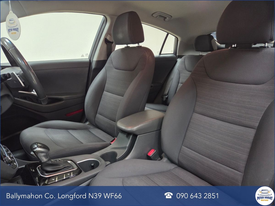 2019 Hyundai Ioniq - image 21