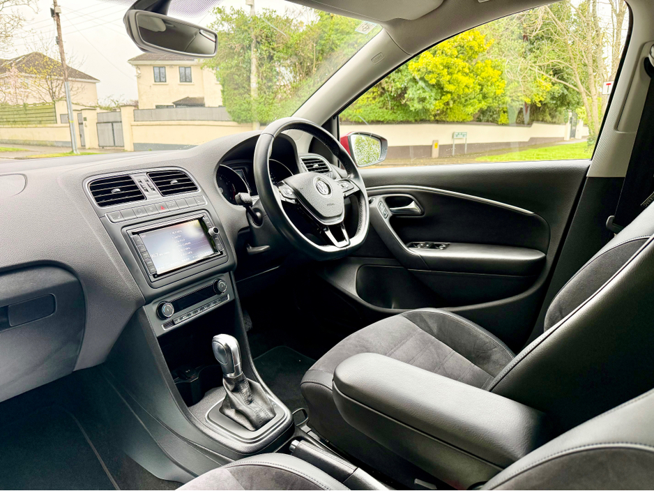 2017 Volkswagen Polo - image 20