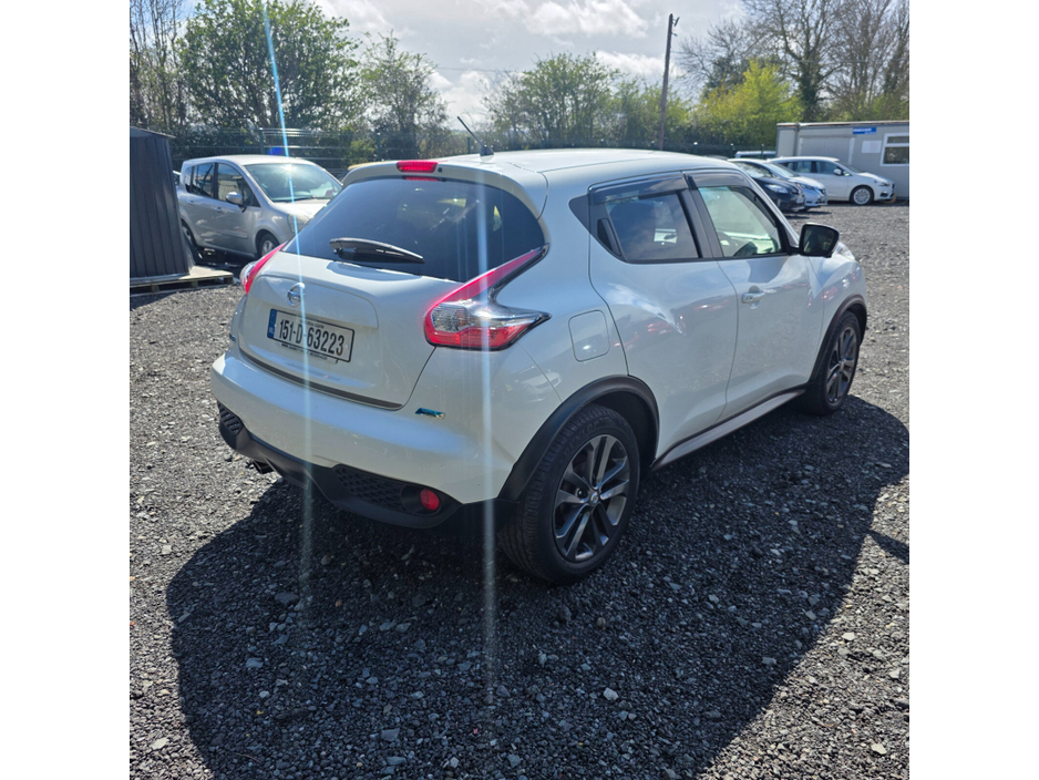 2015 Nissan Juke - image 10