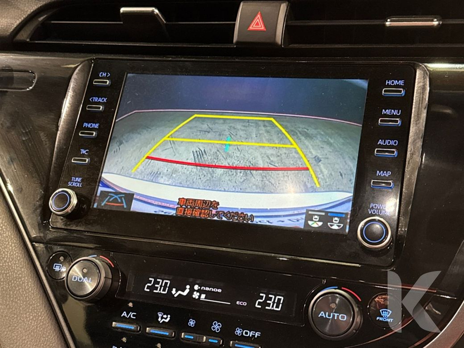 2020 Toyota Camry - image 21