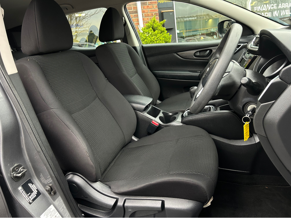 2019 Nissan Qashqai - image 10