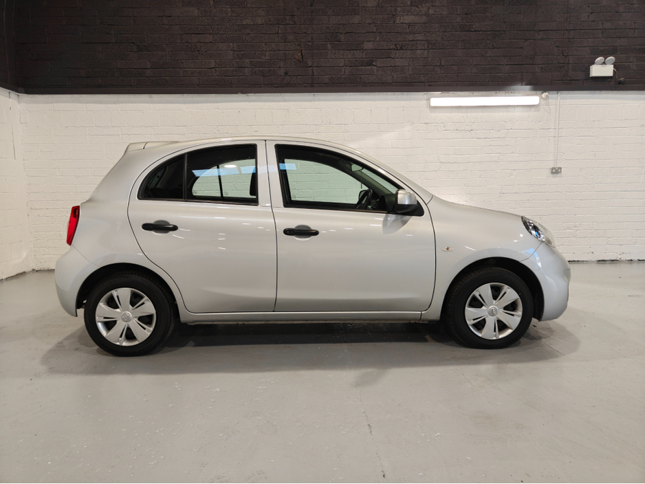 2018 Nissan Micra - image 2