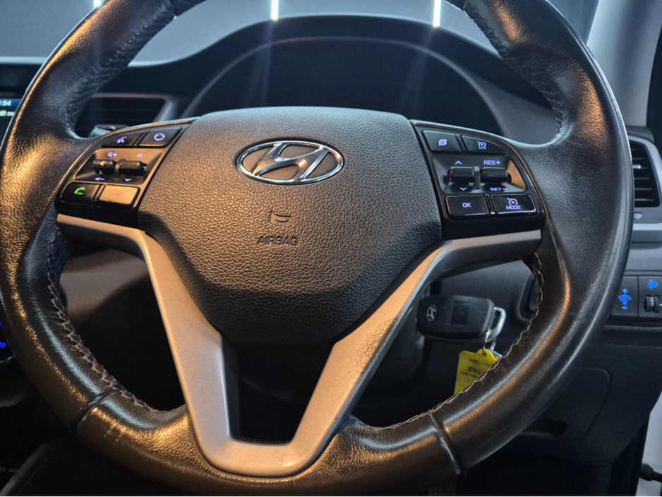 2018 Hyundai Tucson - image 11