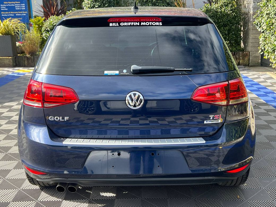 2016 Volkswagen Golf - image 16