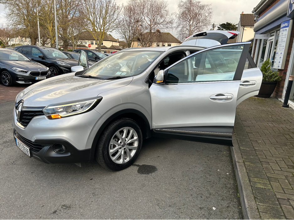2018 Renault Kadjar Dynamique-Edition - Diesel + Low Mileage - Top Trade-Ins & Great Finance Deals - Assured Dealer Warranty - €12,950
