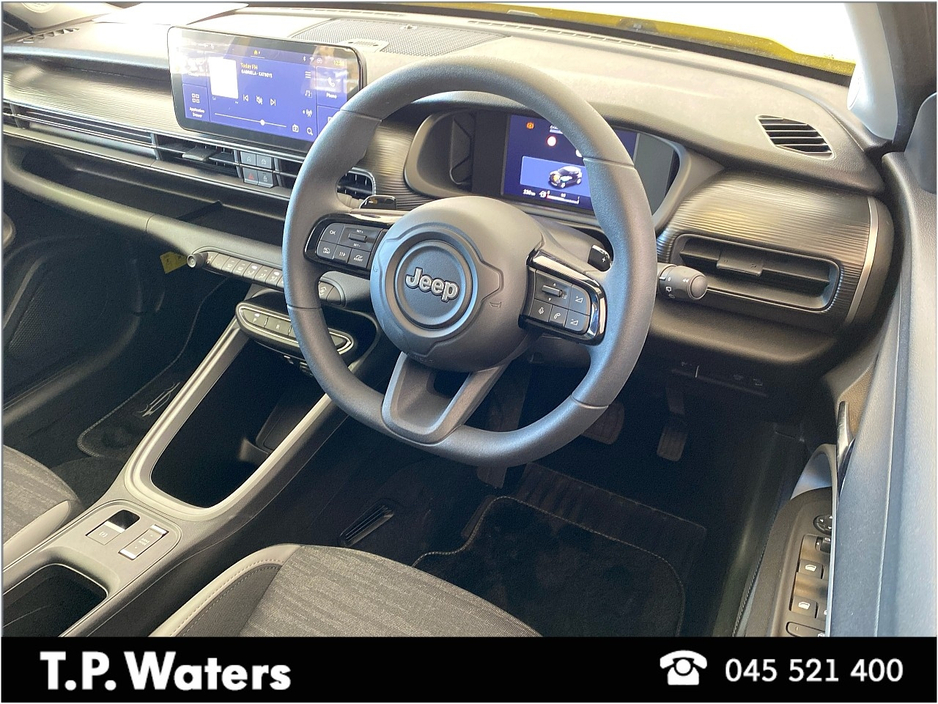 2026 Jeep Avenger - image 9