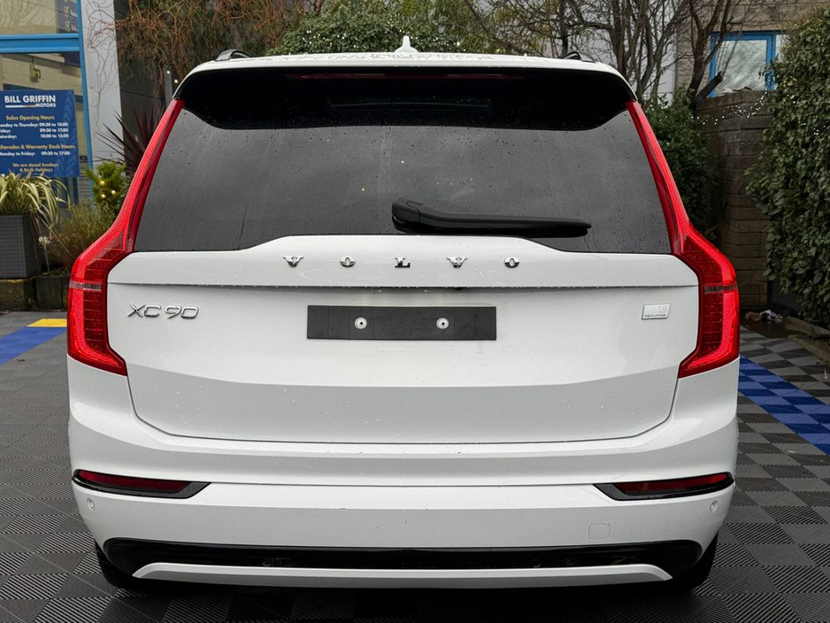 2022 Volvo XC90 R-DESIGN PRO T8 2.0 AWD HYBRID * HUGE SPEC * // OPENING PAN ROOF // LEATHER HEATED SEATS // RETRACTING TOW HOOK €46,900