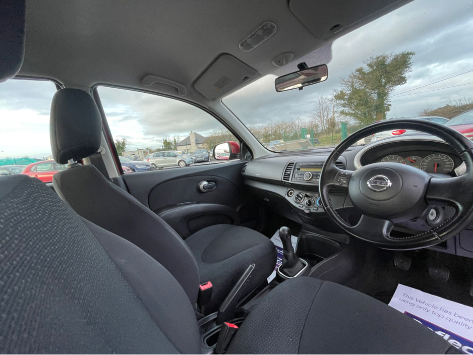 2011 Nissan Micra - image 17