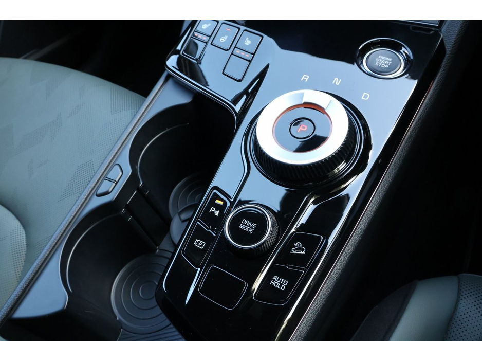 2024 Kia Sportage - image 14